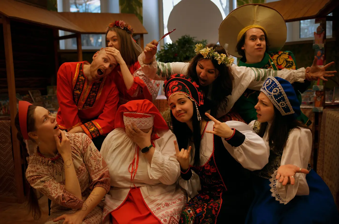 Профессиональные актёры музея